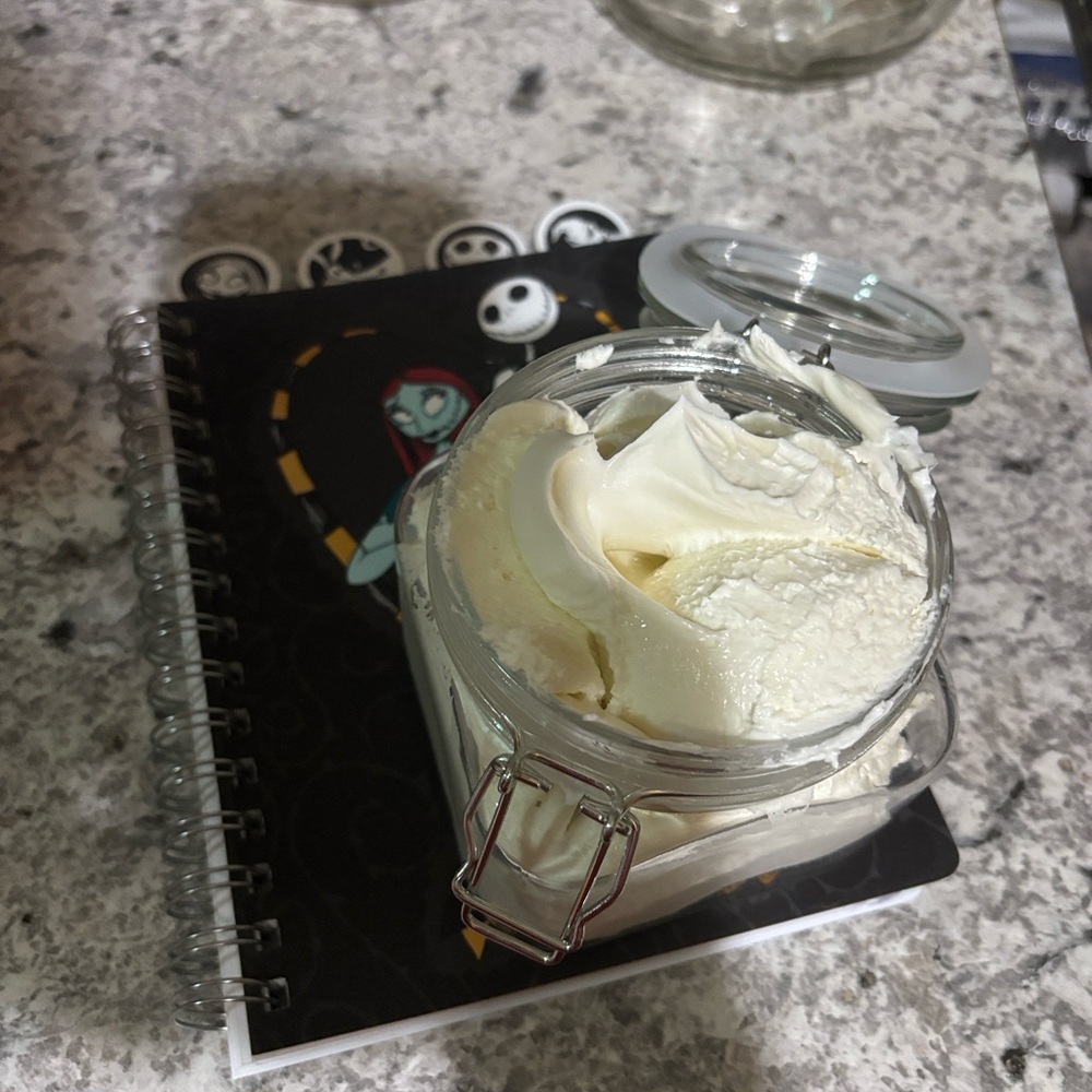 Handcrafted Luxurious Custom made Whipped Body Butter all Organic - Picture 2 of 11